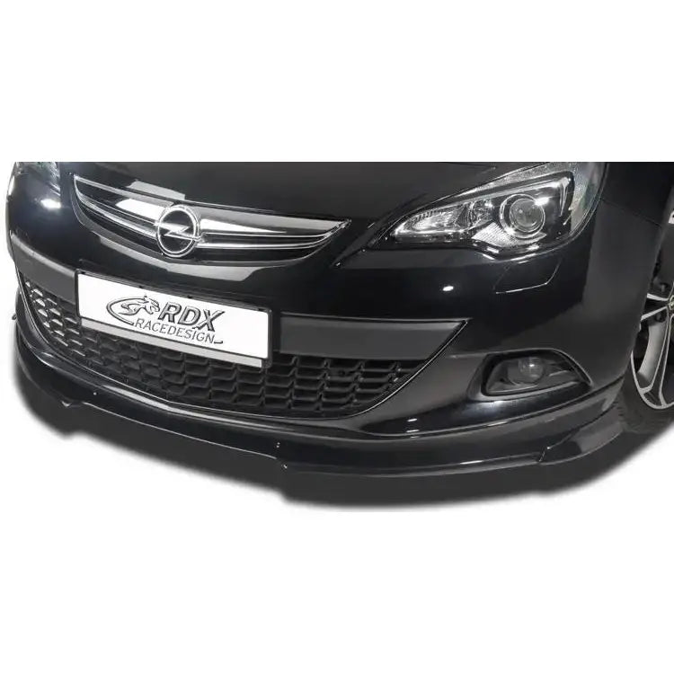 Frontspoiler Opel Astra J GTC 11- OPC-Line i sort plast montert under frontfanger, sett rett forfra.