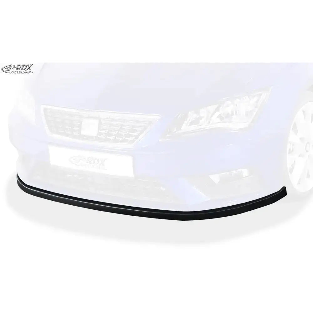 Frontleppe til Seat Leon 5F/SC/ST 17-20, sort plast montert under støtfanger, sett forfra.