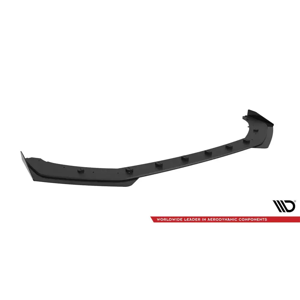 Front lip Peugeot 208 GT Mk2 Street Pro med flaps, svart plast, sett skrått ovenfra mot hvit bakgrunn.