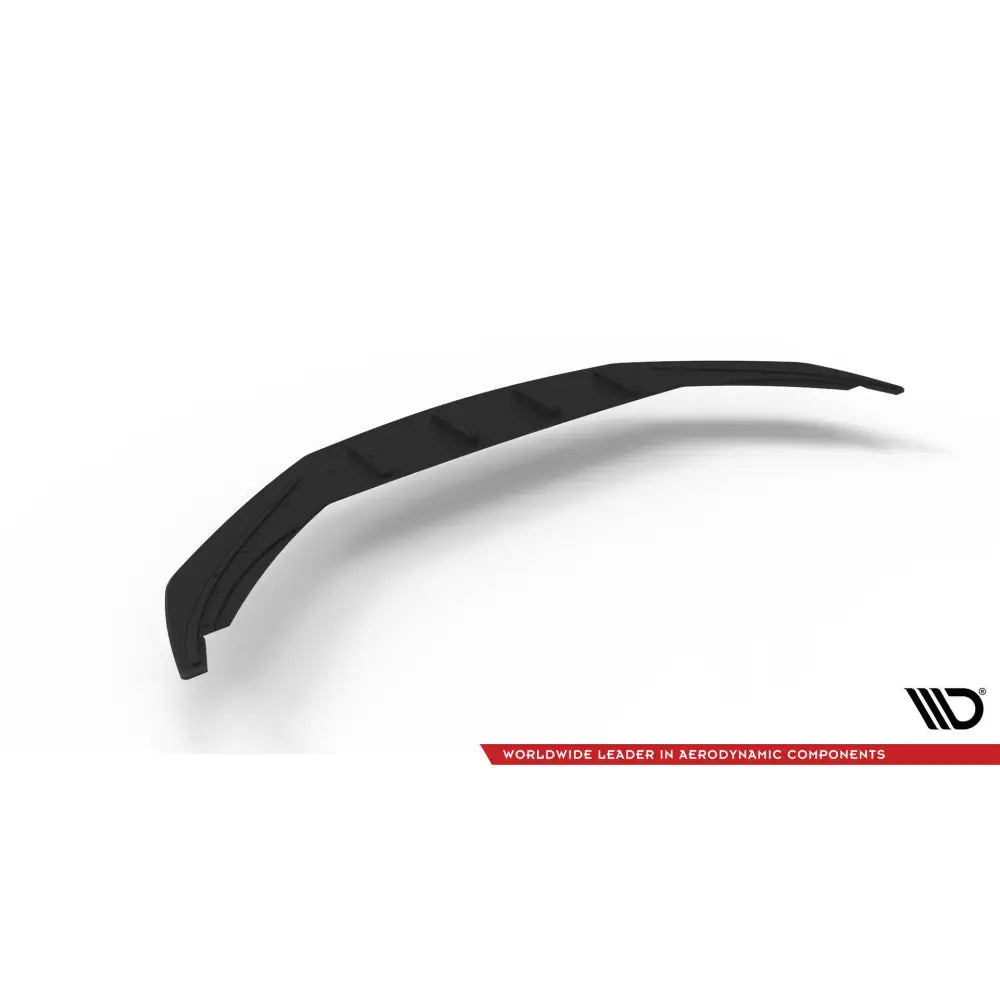 Frontspoiler Volkswagen Scirocco R Mk3 Street Pro med flaps, svart plast med ribber, sett skrått ovenfra.