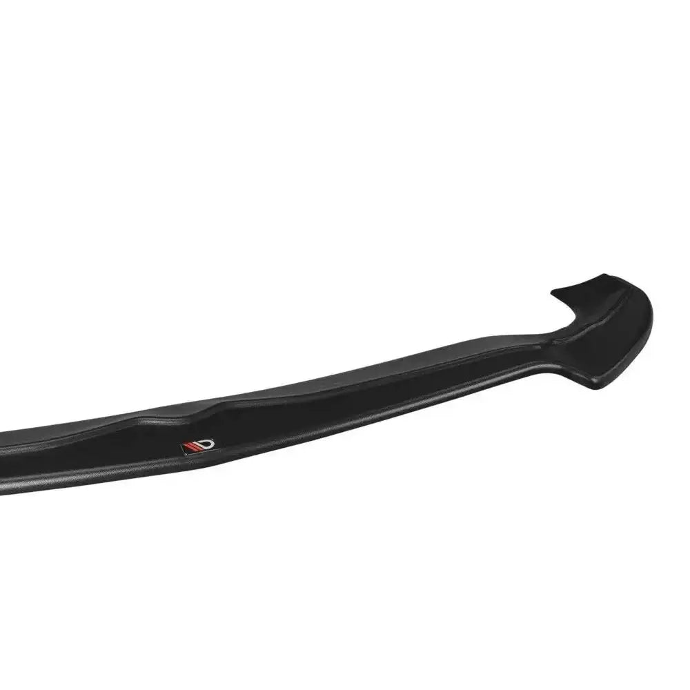 Frontspoiler Alfa Romeo Stelvio V.1 sett fra siden med synlig logo og detaljer i sort plast.