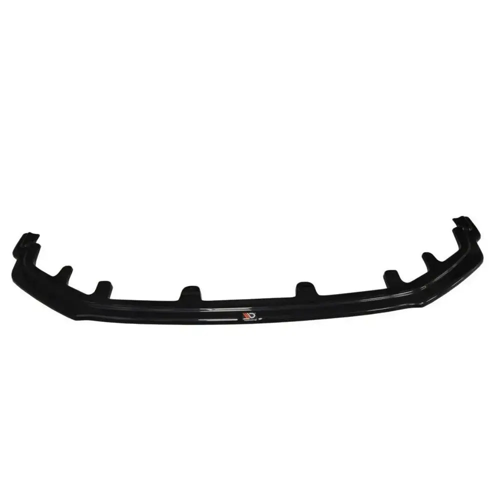 Frontspoiler Lexus IS Mk3 V.1 i sort plast med glanset finish, sett rett forfra mot hvit bakgrunn.