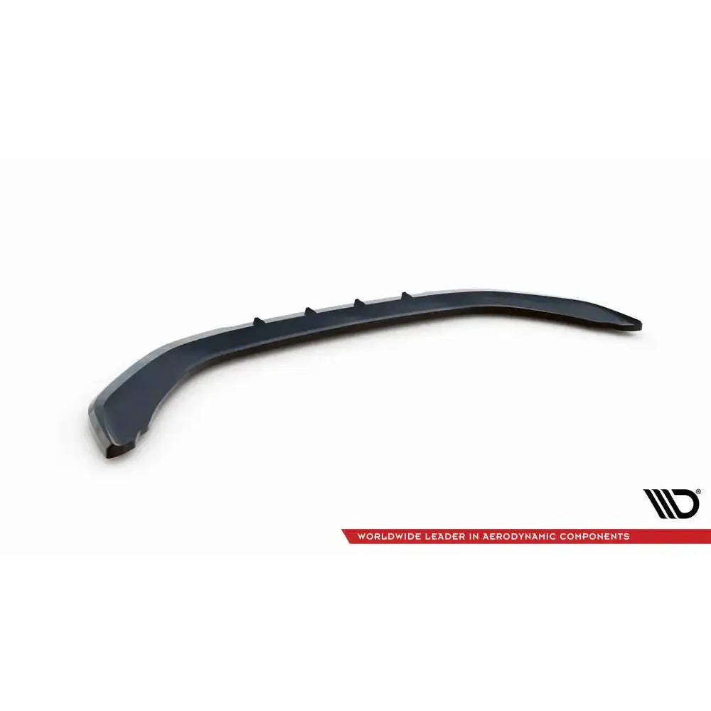 Frontspoiler til Mini Cooper S JCW F56 V.1, svart med aerodynamiske finner, sett skrått mot hvit bakgrunn.