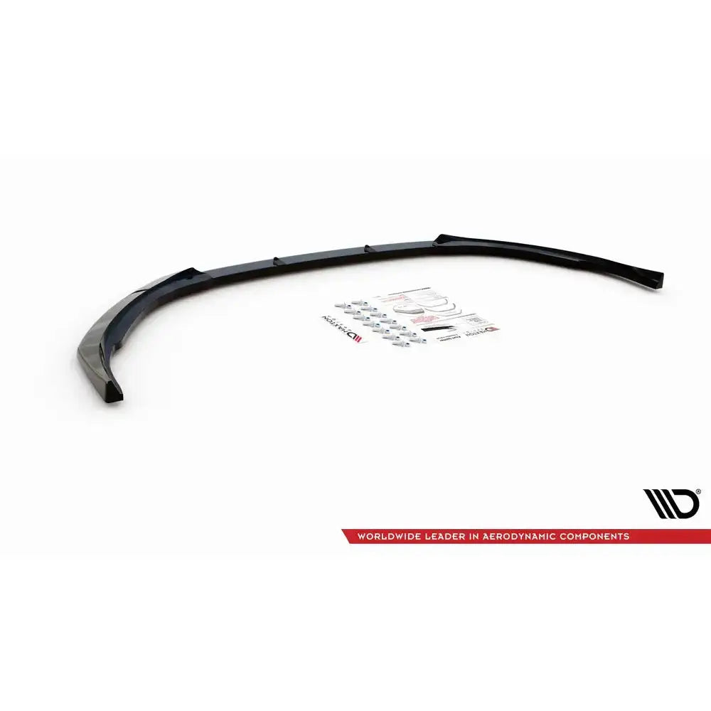 Frontleppe til Peugeot 308 GT Mk2 Facelift V.1 med tilbehør, skruer og instruksjoner på hvit bakgrunn.