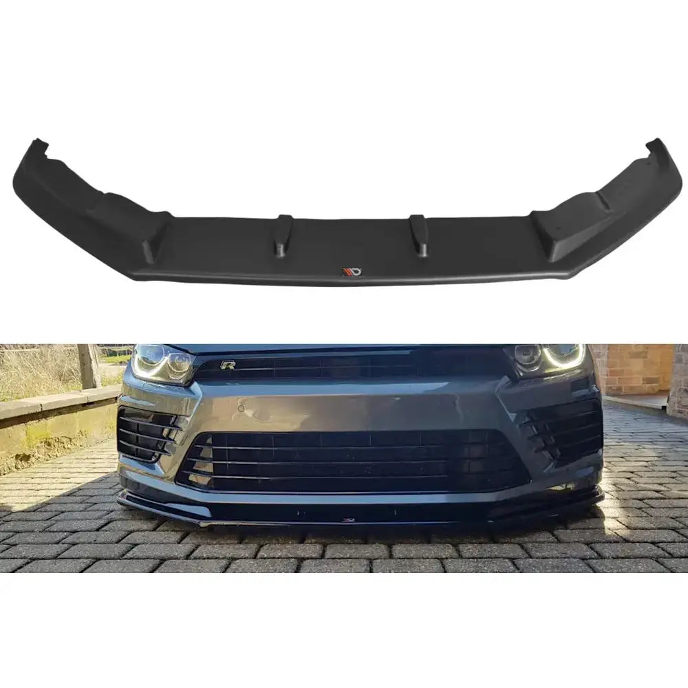 Frontleppe til Volkswagen Scirocco Mk.3 R Facelift, sort plast med markerte kanter og ribber, sett forfra.