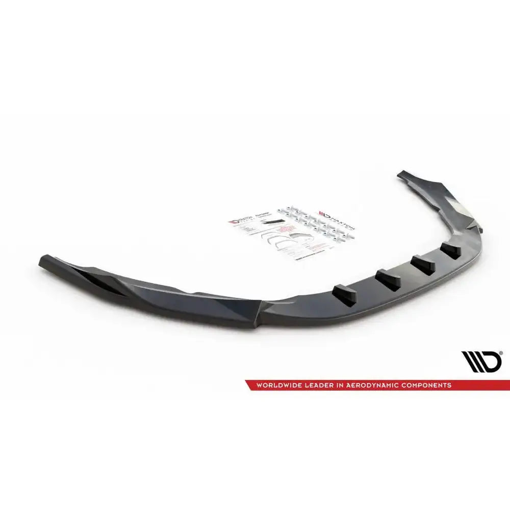 Front splitter til Volvo S60 R-Design Mk2 V.1 14-18, sort plast med aerodynamiske detaljer, skrå vinkel.