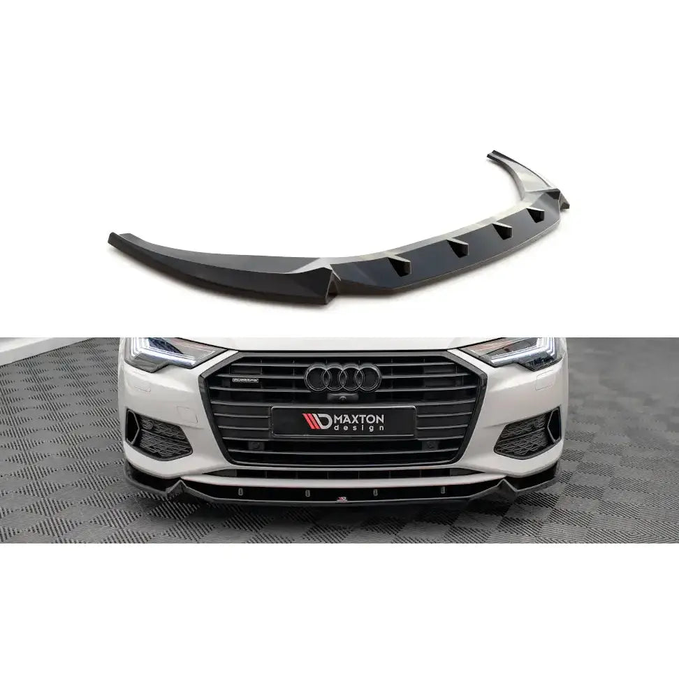 Frontleppe V.2 Audi A6 C8 i sort plast med aerodynamiske detaljer, vist alene og montert på hvit bil.