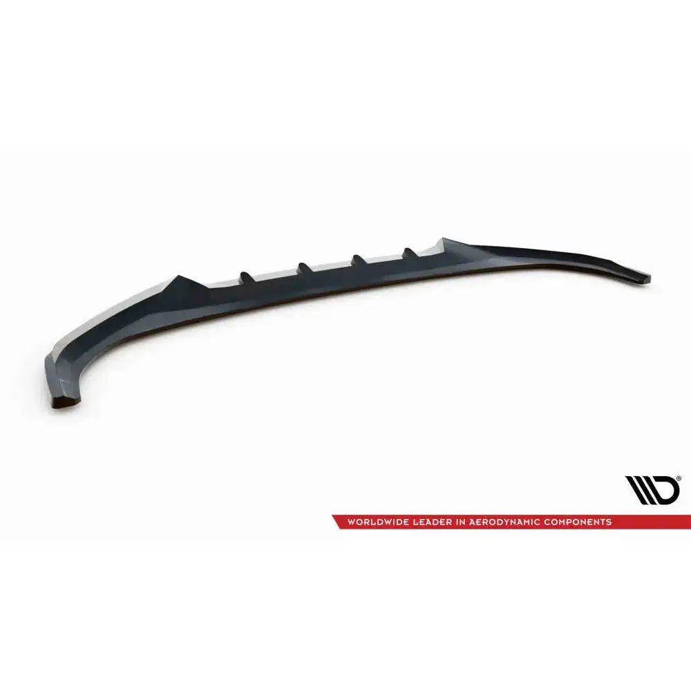 Frontspoiler Kia EV6 GT-Line Mk1 V.2 21- sett fra skrå vinkel med markante former og kurver.