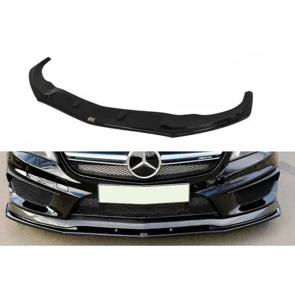 Frontleppe til Mercedes CLA 45 AMG C117 V.2 i sort blank plast, montert på sort bil med kromdetaljer.