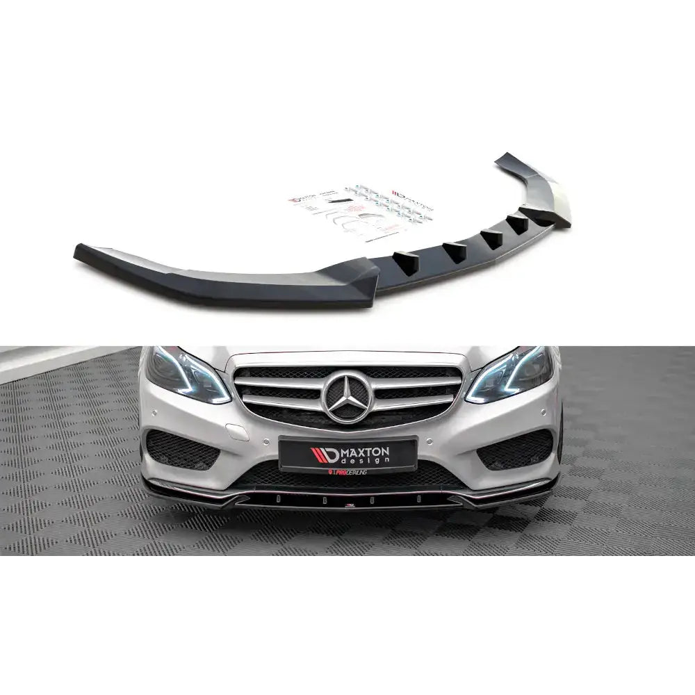 Frontleppe til Mercedes E AMG-Line W212 Facelift, sort plast med markerte linjer og monteringsutstyr.