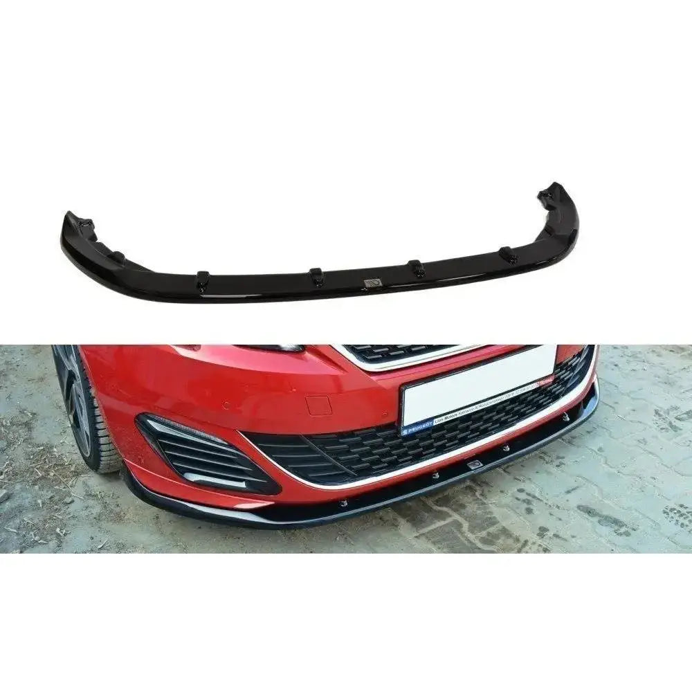 Frontspoiler Peugeot 308 II Gti V.2 i sort blank plast, vist separat og montert på rød bil forfra.