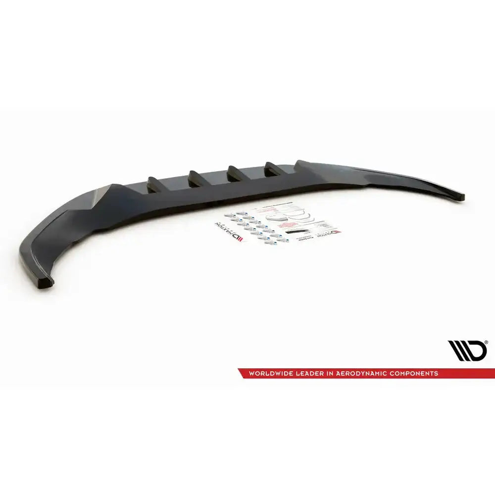 Frontspoiler Volkswagen Arteon R 20- V.2 i svart plast med finner, sett skrått ovenfra med tilbehør foran.