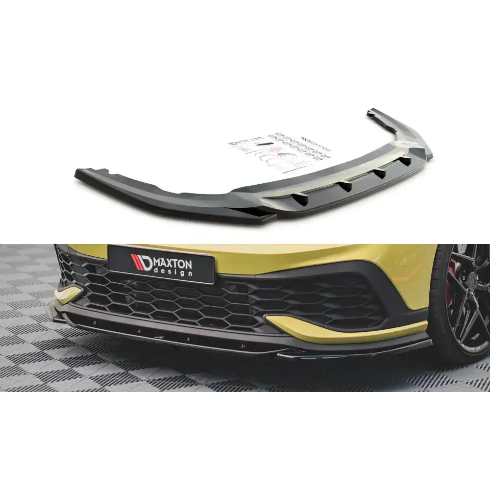 Frontleppe til Volkswagen Golf 8 GTI Clubsport V.2, sort splitter med detaljerte linjer og luftespalter.