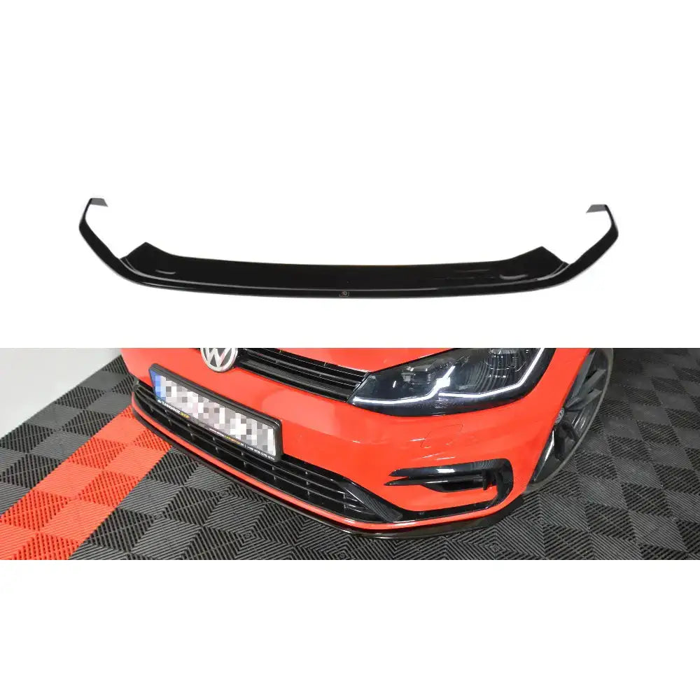 Frontspoiler VW Golf 7 R Facelift V.7 i sort blank plast, vist alene og montert på rød bil.