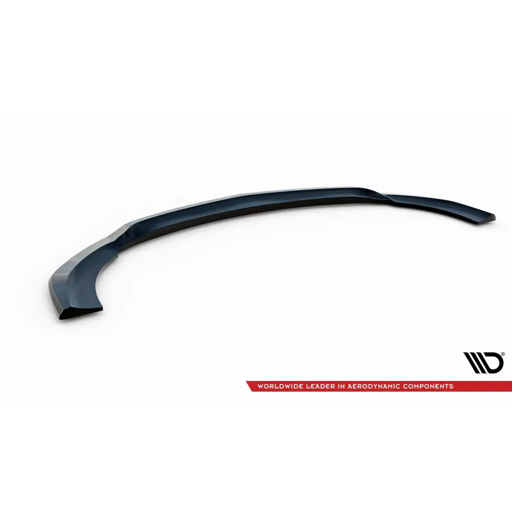 Frontspoiler Mercedes E63 W213 Facelift V1 sett fra skrå vinkel med markerte linjer mot hvit bakgrunn.