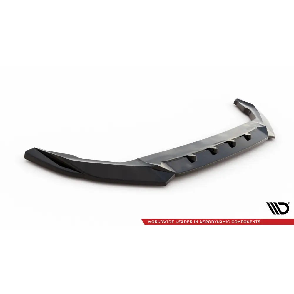 Frontspoiler til Volvo XC90 V1 R-Design Mk2 Facelift, sort plast med luftspalter, sett fra skrå vinkel.