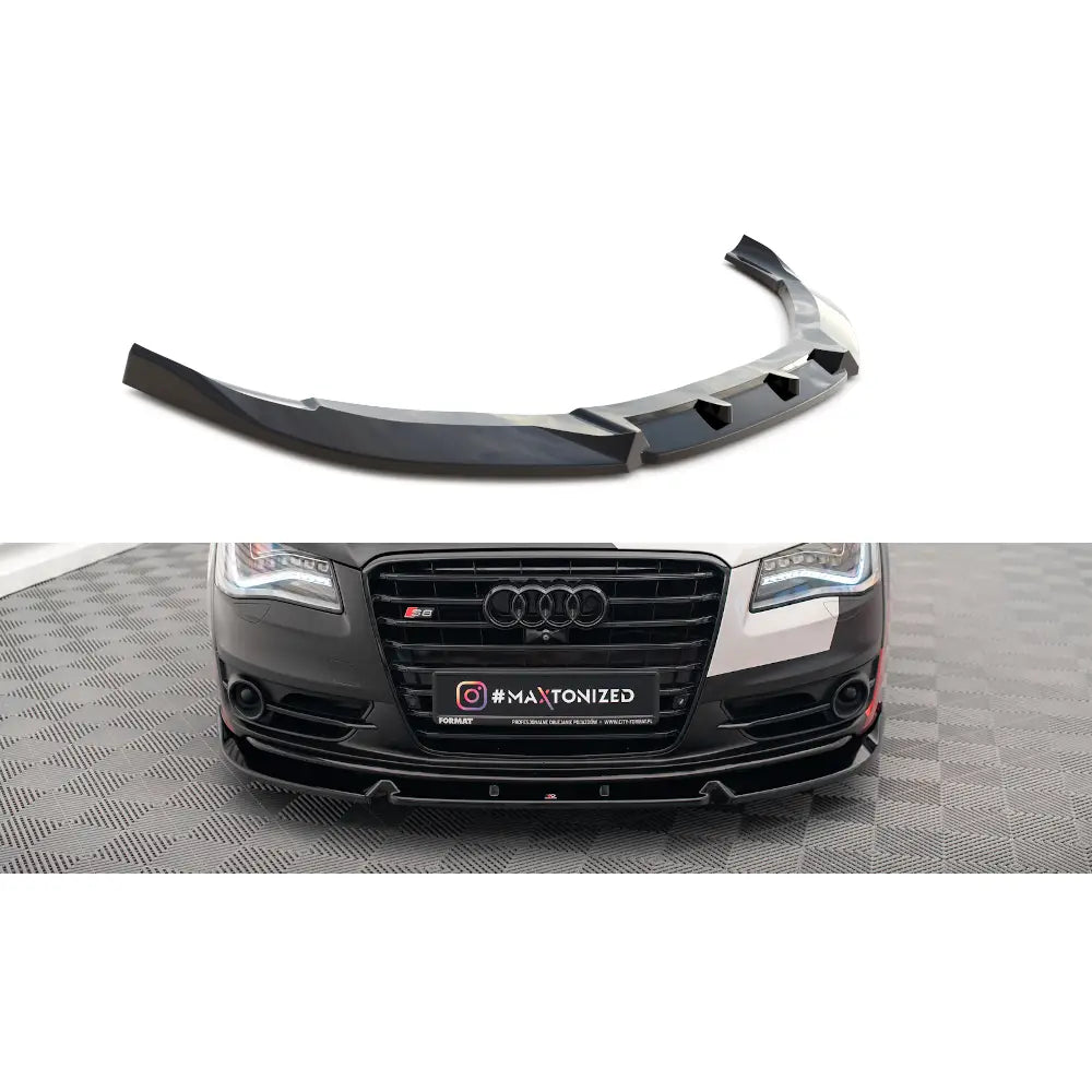 Frontspoiler Audi S8 D4 V.3 i sort plast, vist separat og montert på bilens front.