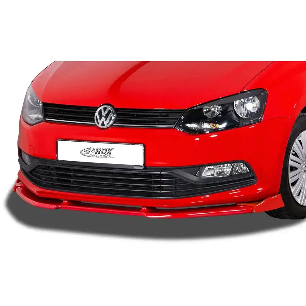 Frontspoiler Volkswagen Polo 6C 09-16 Vario X montert på rød bil med sort grill og rød frontsplitter.