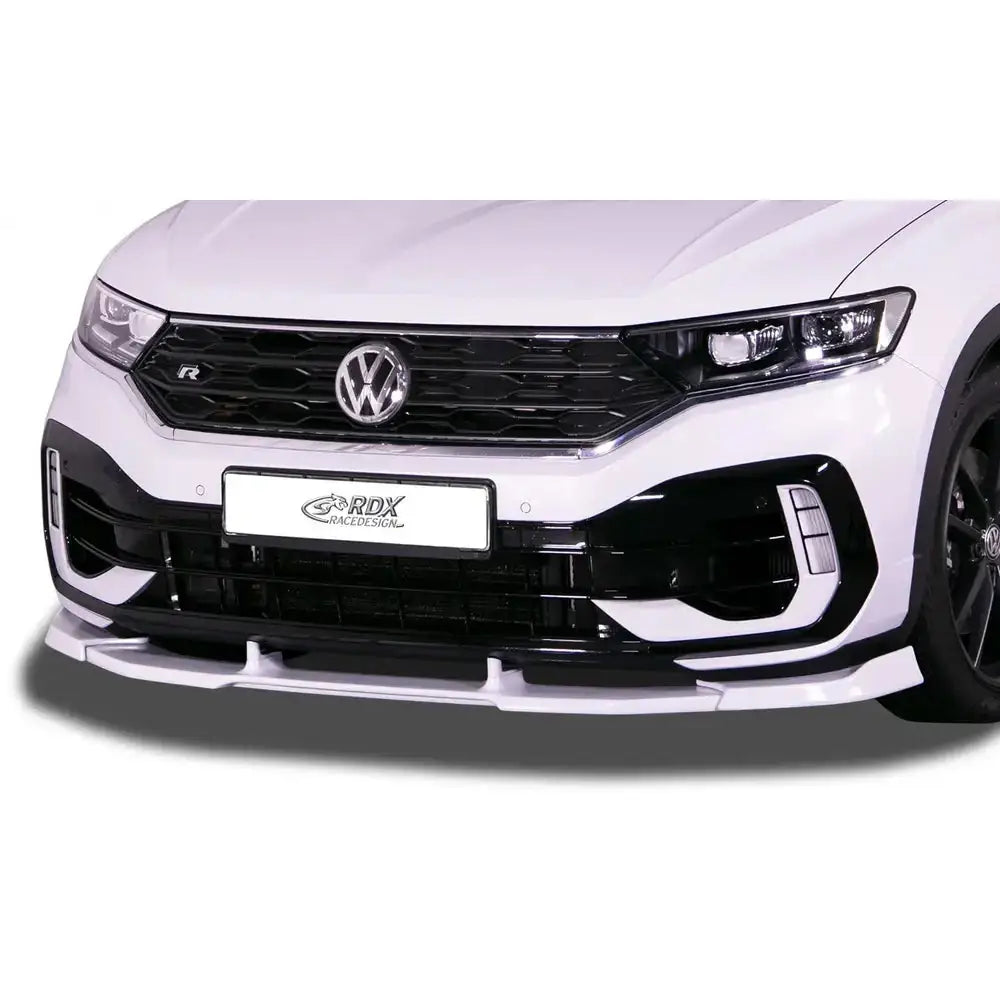 Frontspoiler Volkswagen T-Roc R vist forfra med hvit støtfanger, sorte detaljer og stor grill.