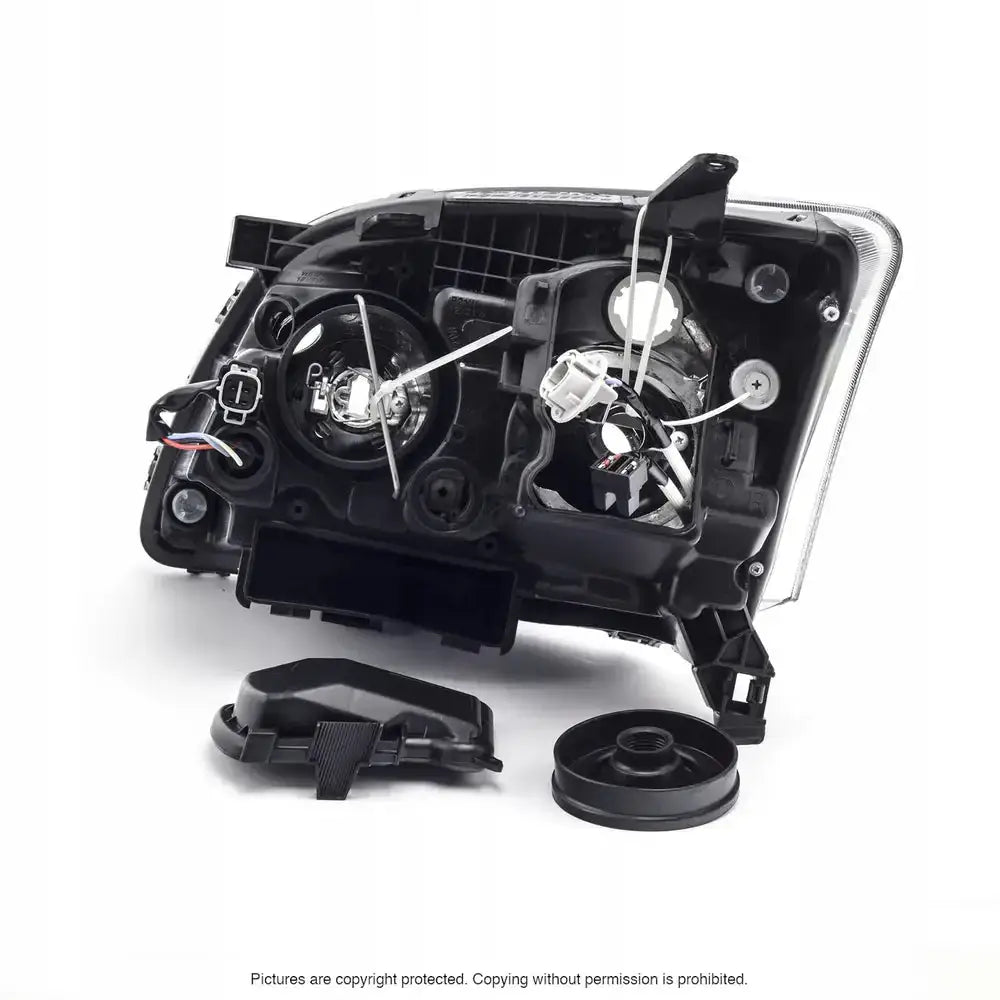 Frontlykt Toyota Avensis T25 03-06 H7/h1 Venstre