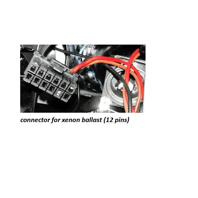 Hovedlykter elektrisk kontakt med 12 pinner for Audi A4 Angel Eyes Black, nærbilde av ledningene.