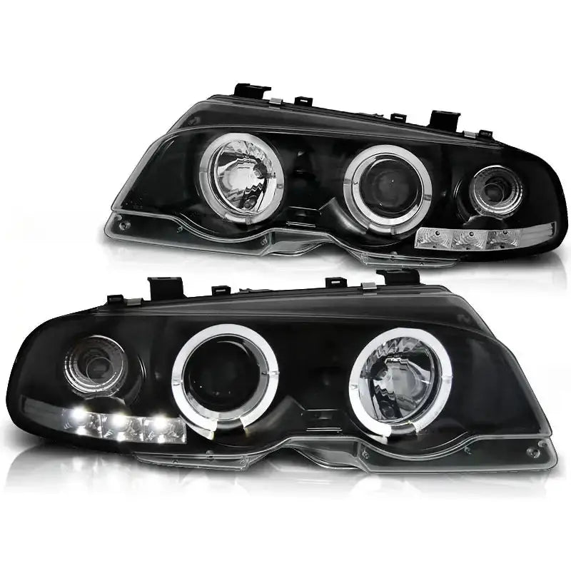Hovedlykter Bmw E46 Coupe Angel Eyes Black med klart glass og runde LED-lys sett forfra.