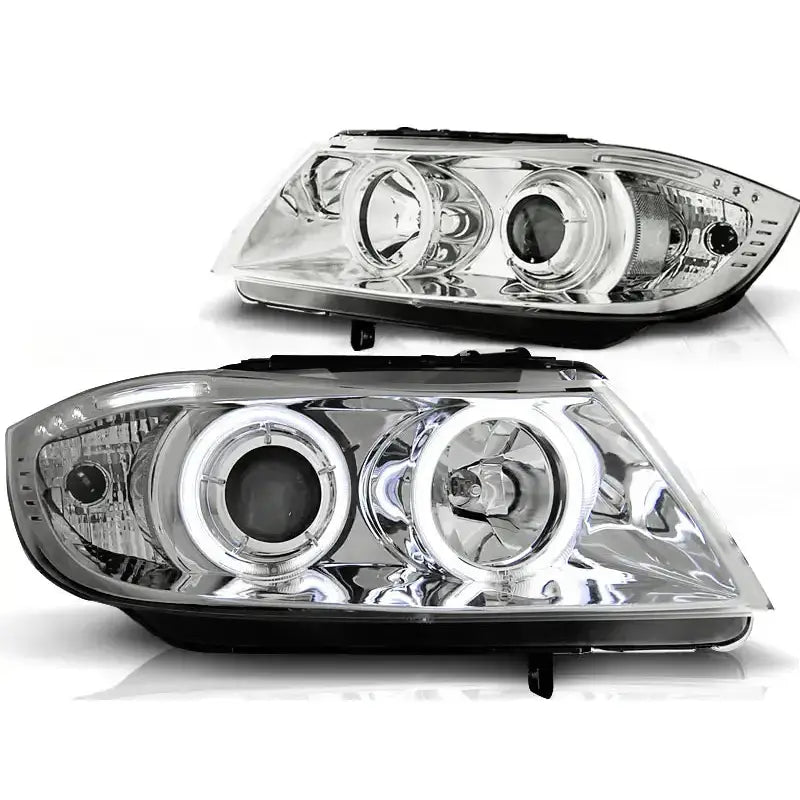 Hovedlykter Bmw E90/E91 Angel Eyes Chrome CCFL med to LED-lysringer, sett fra skrå vinkel og forfra.