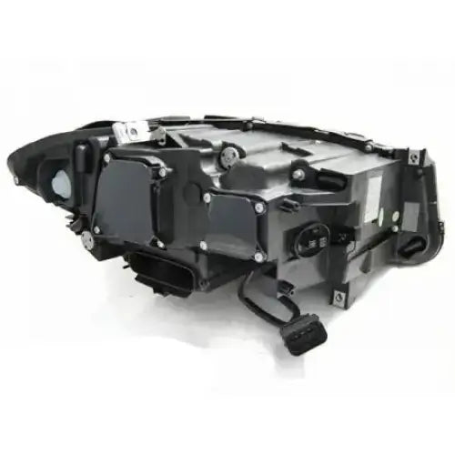 Hovedlys Bmw F10/F11 xenon angel eyes LED DRL sett fra baksiden med synlige koblinger og detaljer.