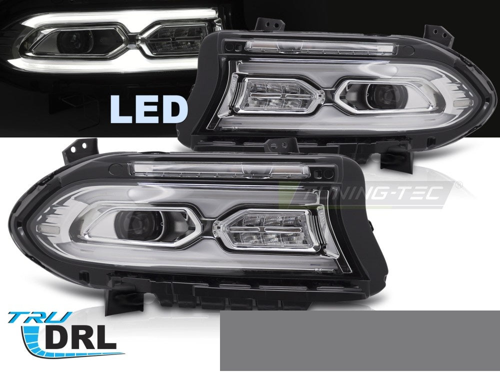 Nærbilde av LED frontlykt til Dodge Charger med krom innvendig reflektor
