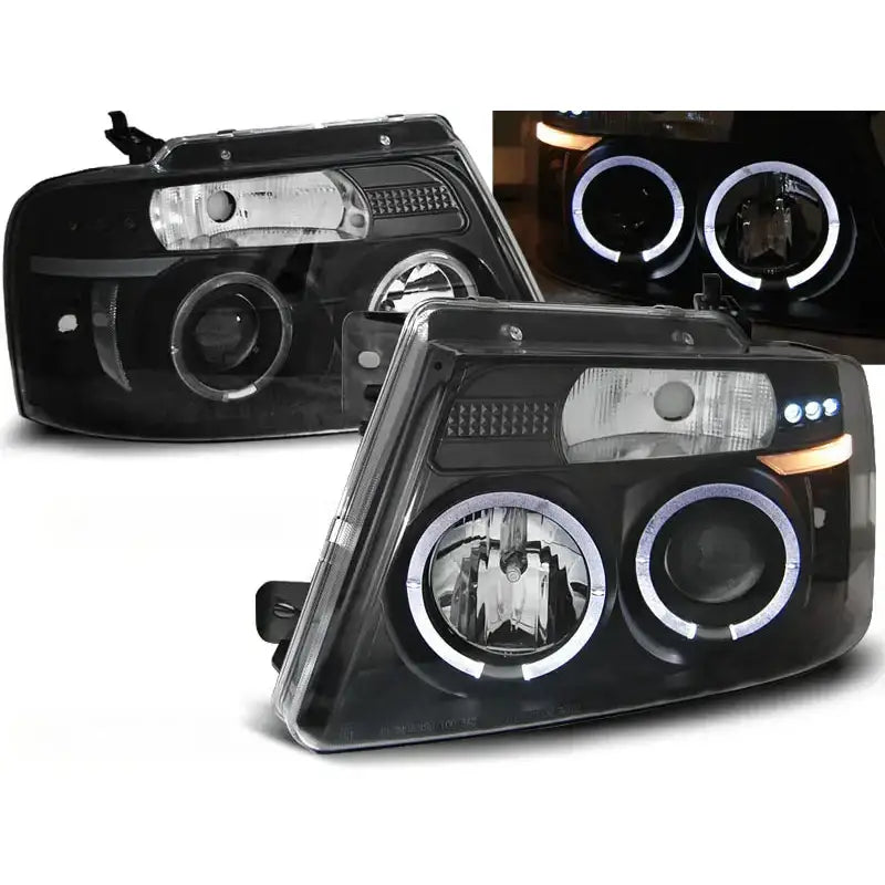 Frontlykter Ford F150 MK 11 04-08 Angel Eyes Black med sorte hus, LED-ringer og oransje detaljer.