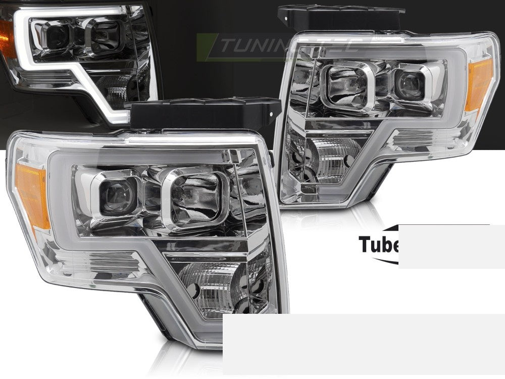 Ford F150 MK12 kromfarget frontlykt med LED-lysstripe Tube Light nærbilde