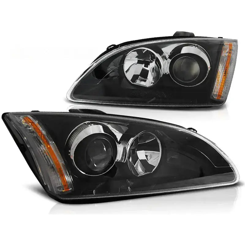 Frontlykter Ford Focus II 09.04-01.08 Black W5W med klare linser og oransje blinklysstripe.