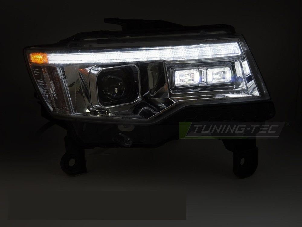 Sekvensiell blinklys frontlykter Jeep Grand Cherokee WK2 krom finish sett fra siden