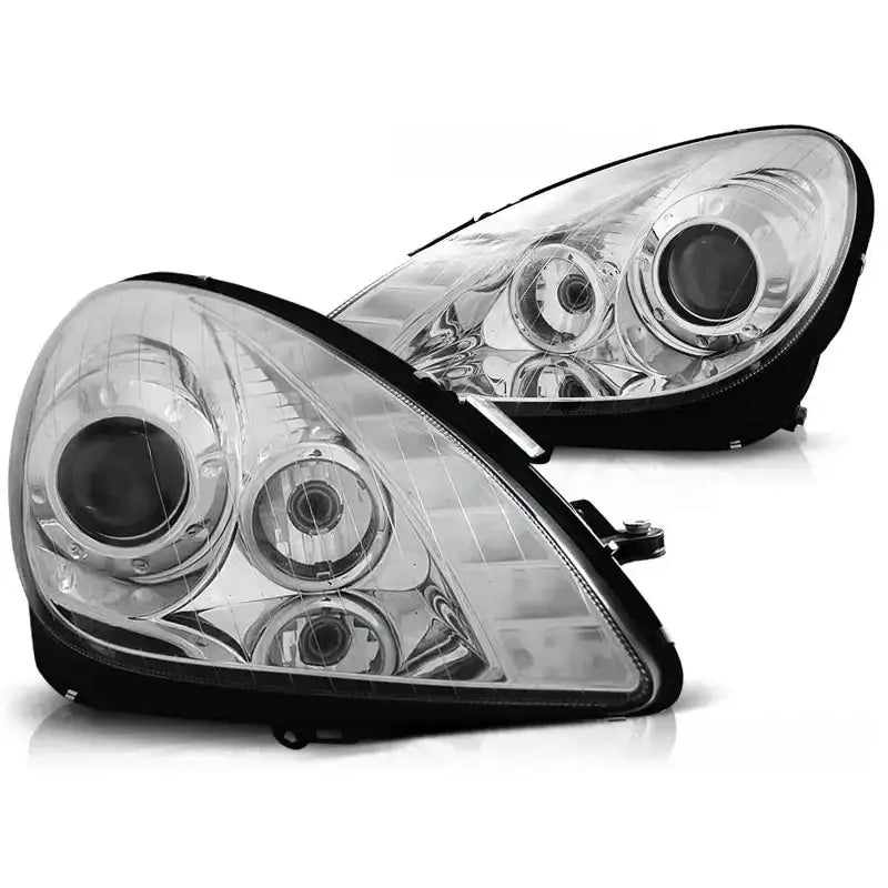 Hovedlykter Mercedes R171 SLK 04-11 chrome, sett fra skrå vinkel med sorte detaljer mot hvit bakgrunn.