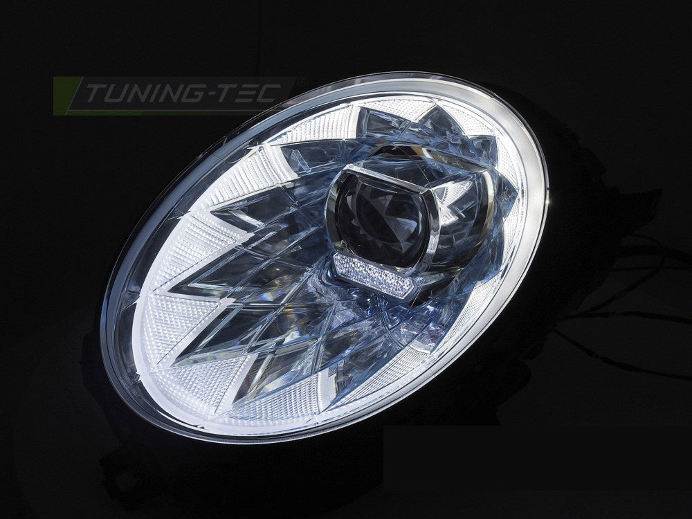 BMW MINI Cooper F55 F56 full LED frontlykter montert på bil sett fra vinkel
