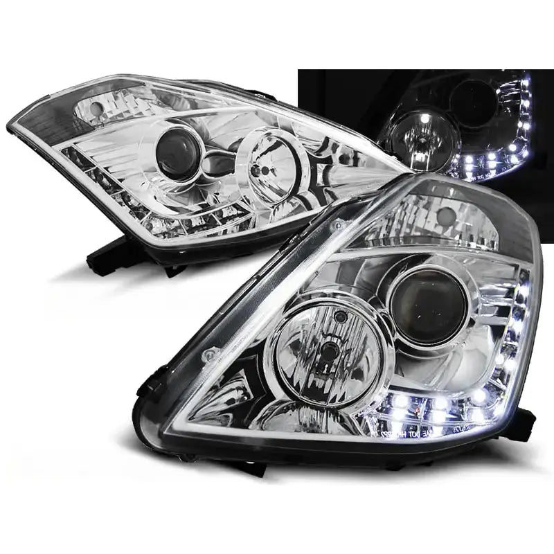 Frontlykter Nissan 350Z 03-05 Chrome med klar plast og LED-lys, vist fra skrå vinkel.