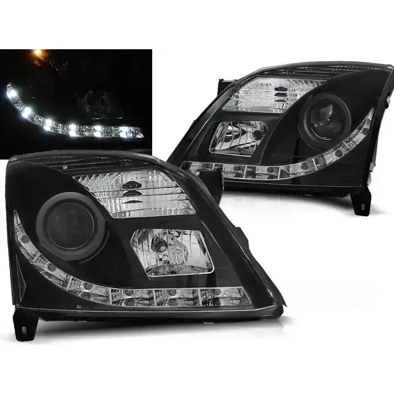 Frontlykter Opel Vectra C 04.02-08.05 Tru DRL Black med LED-lysstripe, sett fra skrå vinkel.