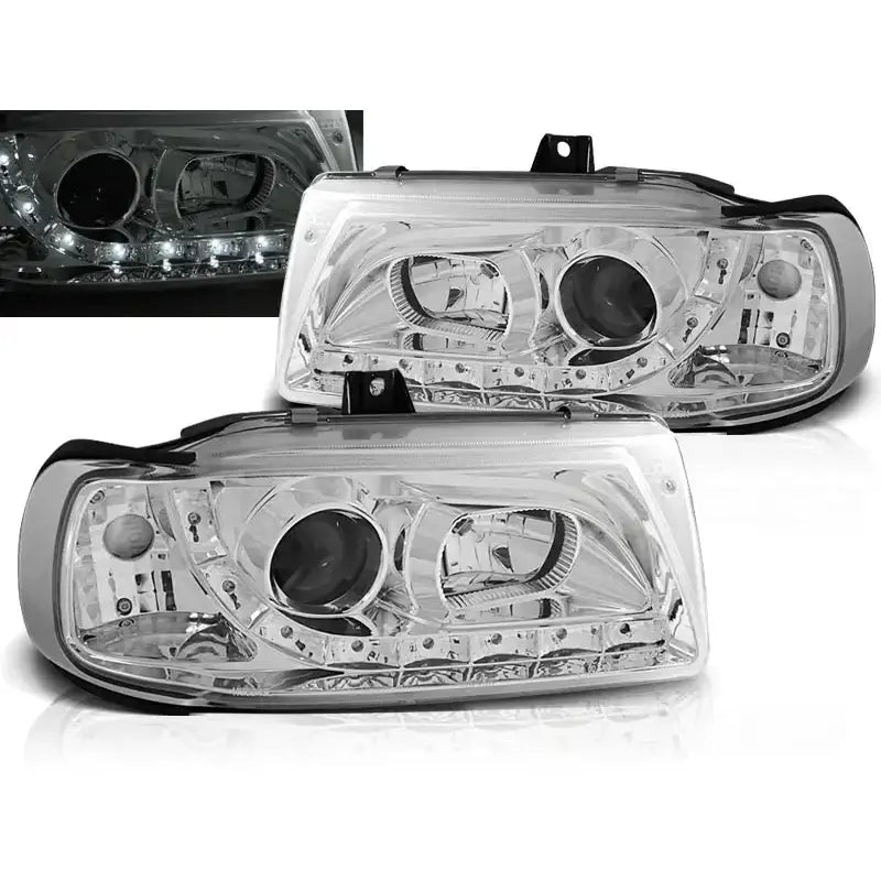 Frontlykter Seat Ibiza/Cordoba/Polo Variant Sedan Daylight Chrome sett fra skrå vinkel med LED-lys.