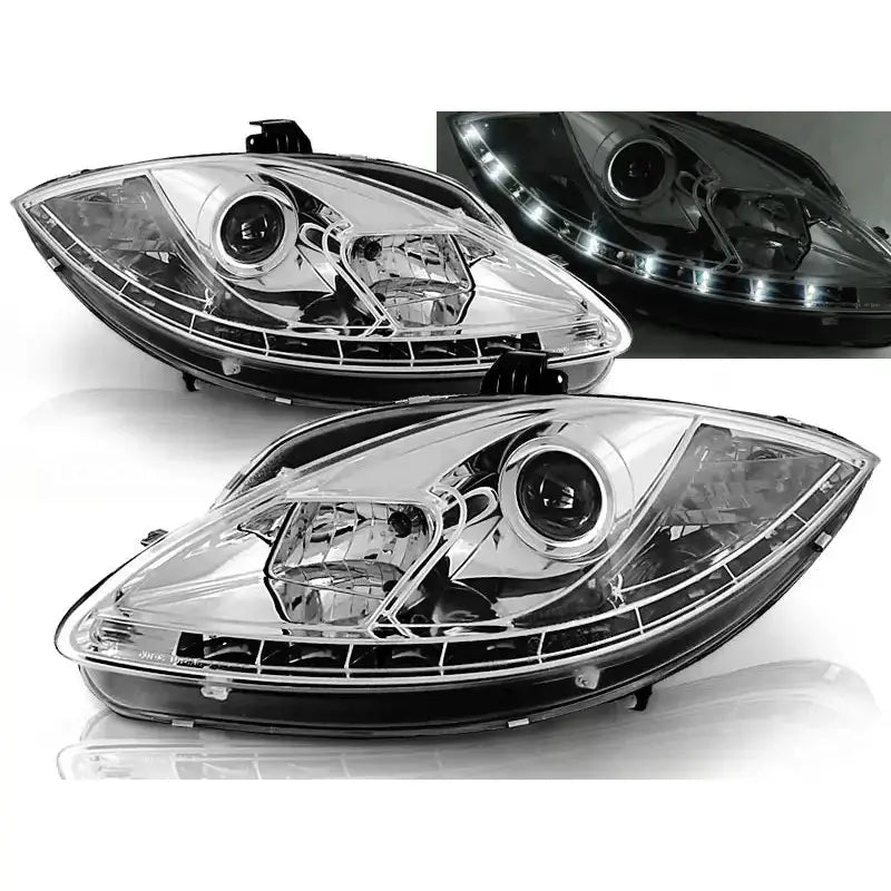 Frontlykter Seat Leon Altea Toledo 06.05-09 i klart glass og svart innfatning, LED-lys tent.