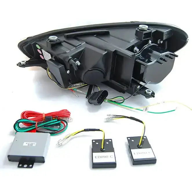 Hovedlys Tube SEQ Led Black bakside med tilbehør for Volkswagen Scirocco 08-14.