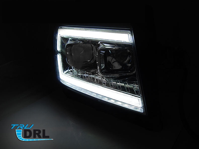 Detaljbilde av LED kjørelys og sekvensiell blinklys VW Crafter II frontlykt LPVWV8