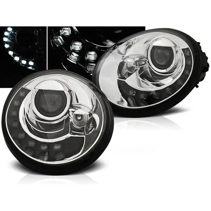 Frontlykter Vw Beetle 10.98-05.05 LED Chrome med ovalt design, sett forfra i skrå vinkel.