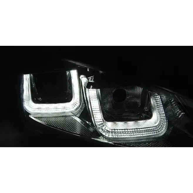Hovedlys Vw Golf 6 08-12 U-Type Black Chrome Line DRL, LED nærbilde med rektangulært hvitt lys.
