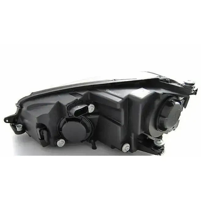 Headlamp bakside av Vw Golf 7 U-Type lykt med detaljerte koblingspunkter og plastfester.