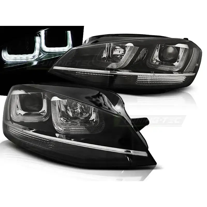 Frontlykter Vw Golf 7 U-Type sorte hovedlykter med C-formet LED og kromdetaljer, skrå vinkel.