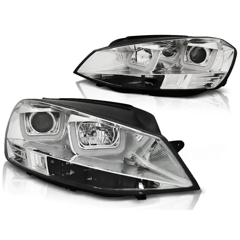 Hovedlykter Vw Golf 7 U-Type Chrome med klar plast, sort ramme og synlige reflektorer.