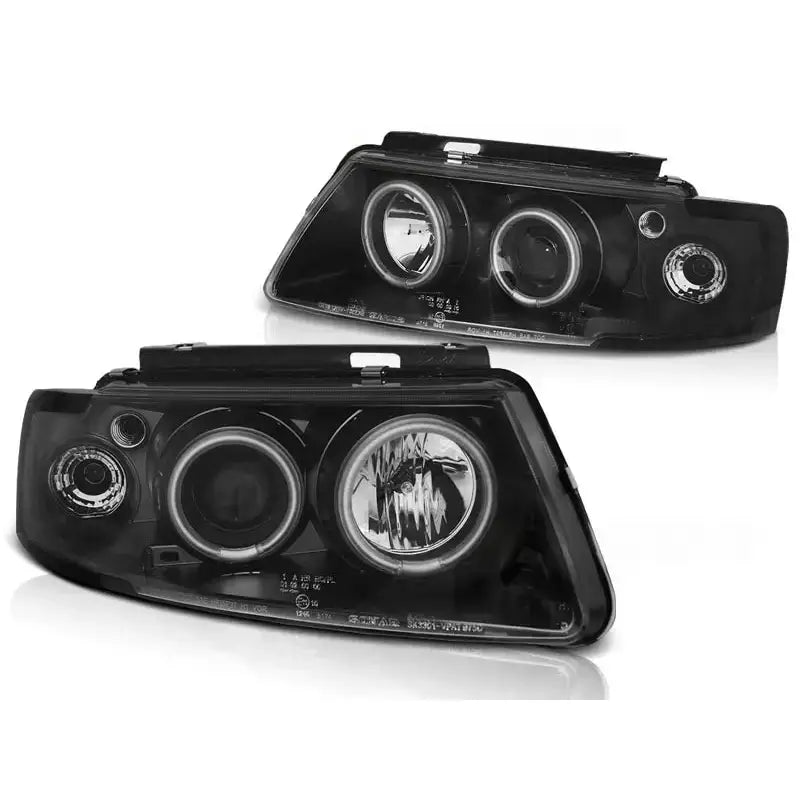 Hovedlykter Vw Passat B5 Angel Eyes CCFL Black, sett skrått forfra med sorte detaljer og klare glass.