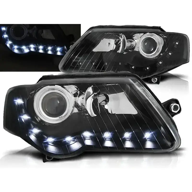 Frontlykter Vw Passat B6 3C sorte med klare linser og LED-lys, vist fra skrå vinkel.