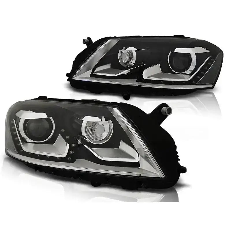 Hovedlykter Vw Passat B7 10.10-10.14 Black Led sett fra skrå vinkel med LED-lysbånd.