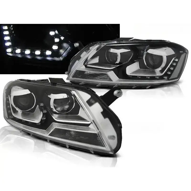 Frontlykter Vw Passat B7 Black Led med doble projektorlinser og tydelige LED-striper, sett fra skrå vinkel.